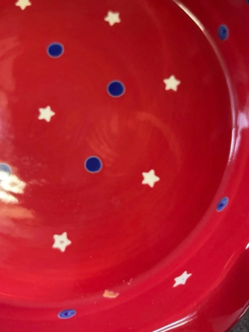 Temp-Tations patriotic red